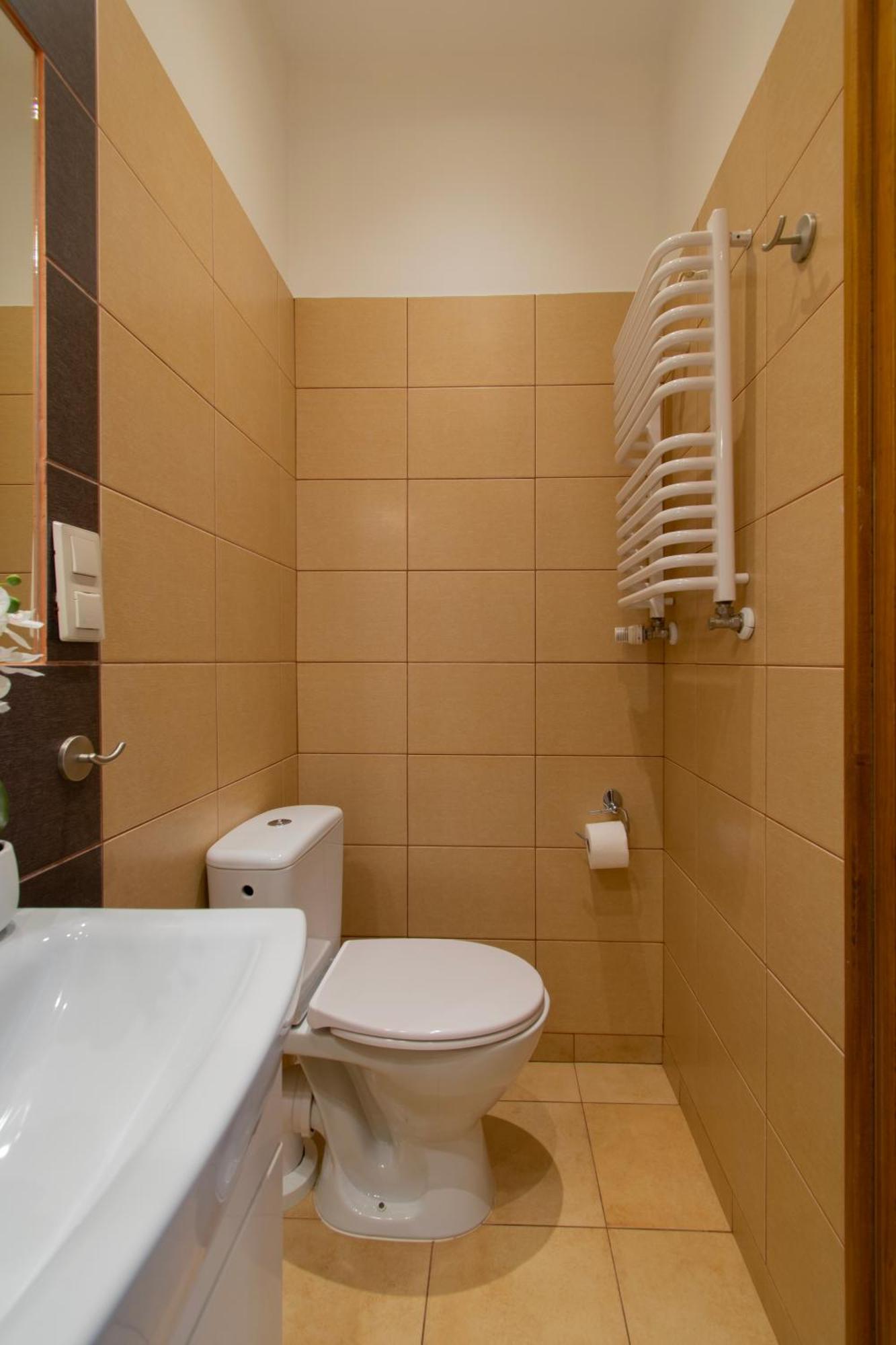 Ground Floor Family Apartment 克拉科夫 外观 照片