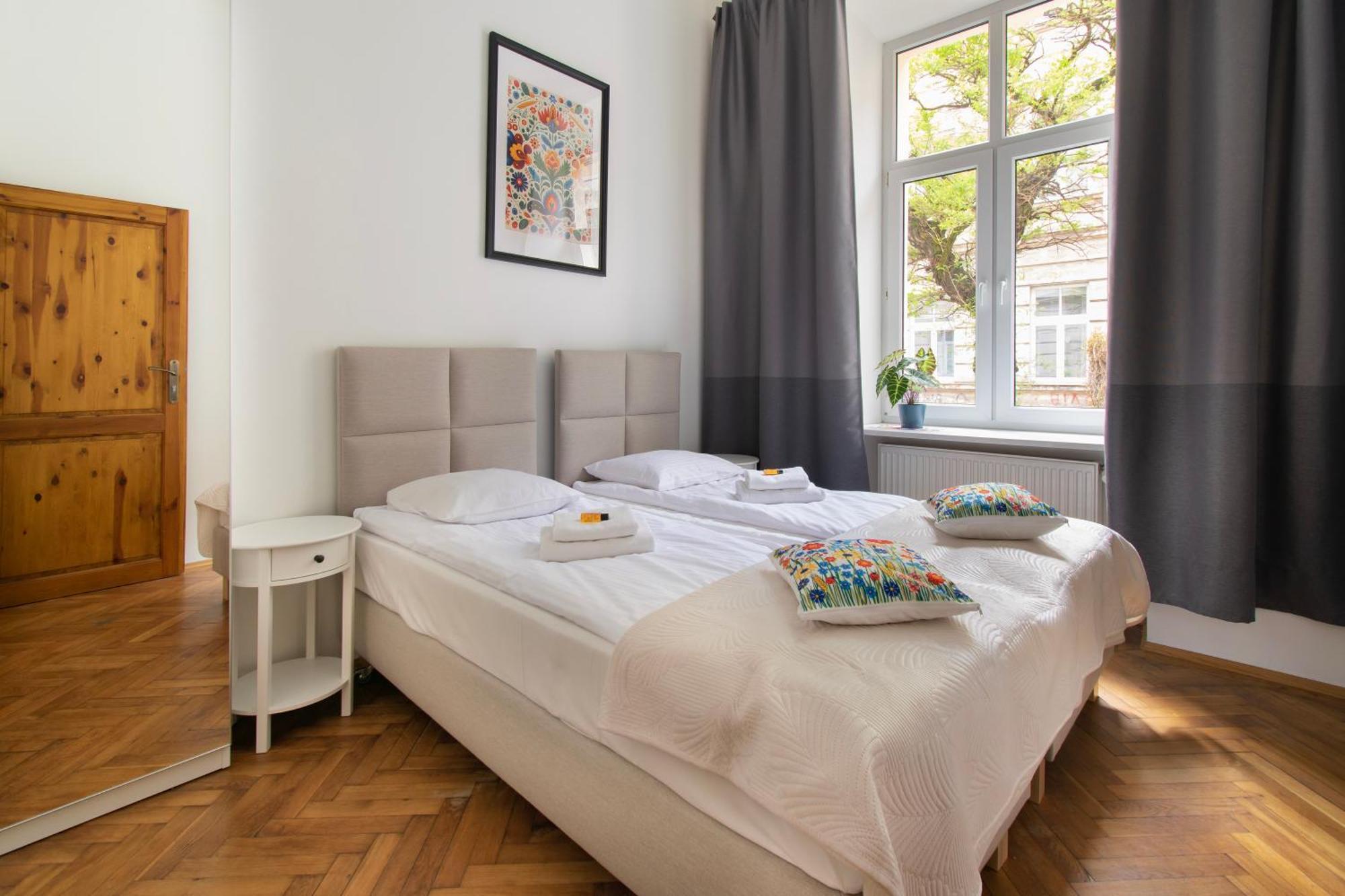 Ground Floor Family Apartment 克拉科夫 外观 照片