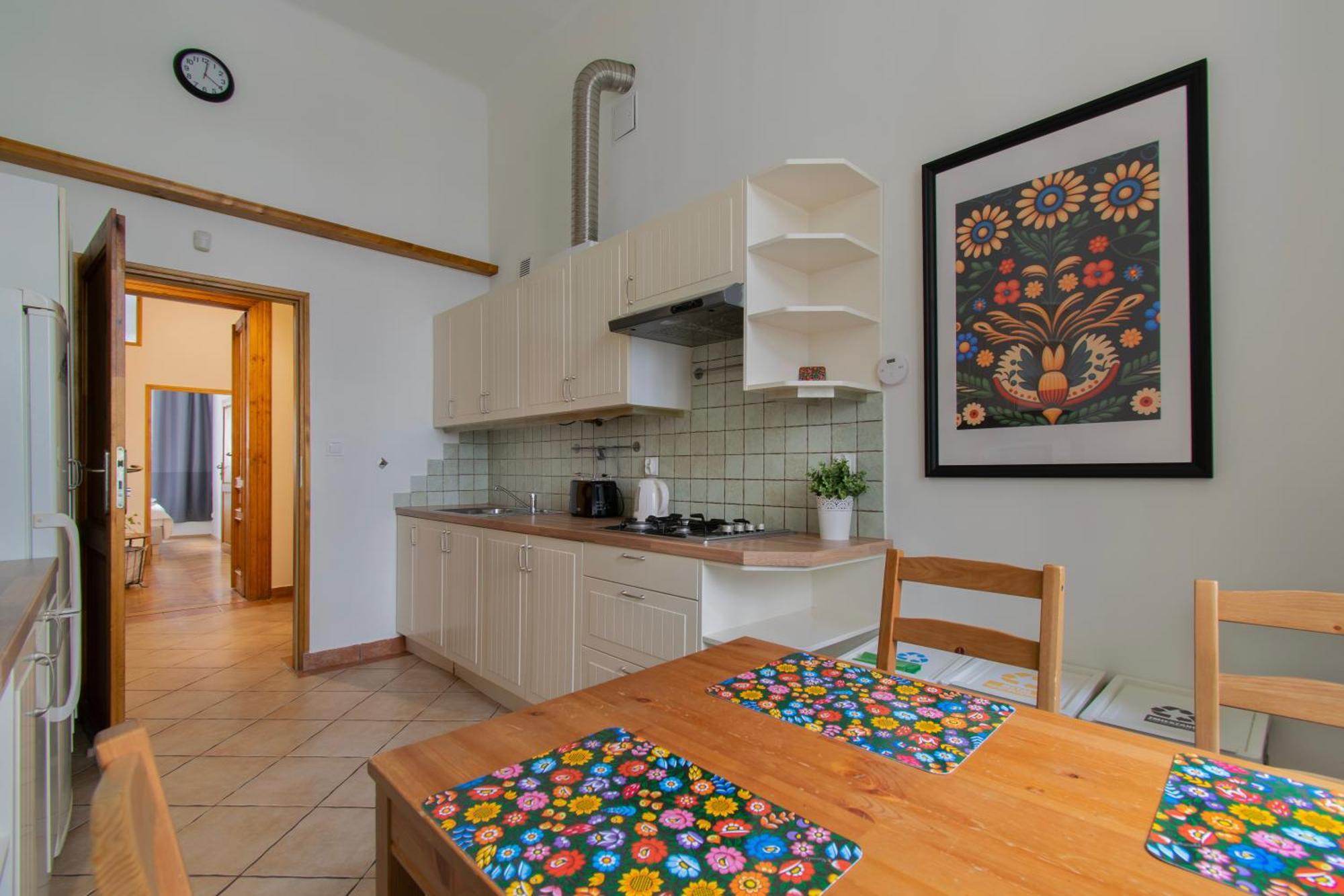 Ground Floor Family Apartment 克拉科夫 外观 照片